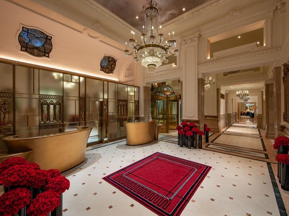 2 East 55th Street 931/935, New York NY 10022