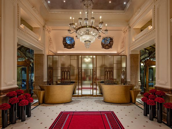 2 East 55th Street 931/935, New York NY 10022