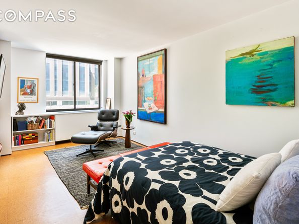 275 Greenwich Street 2C, New York NY 10007