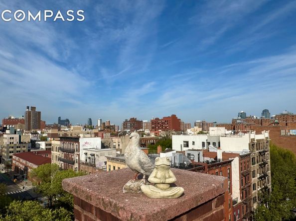 300 East 4th Street 5CD, New York NY 10009
