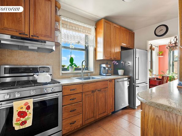 7423 Ridge Boulevard 6B, Brooklyn NY 11209