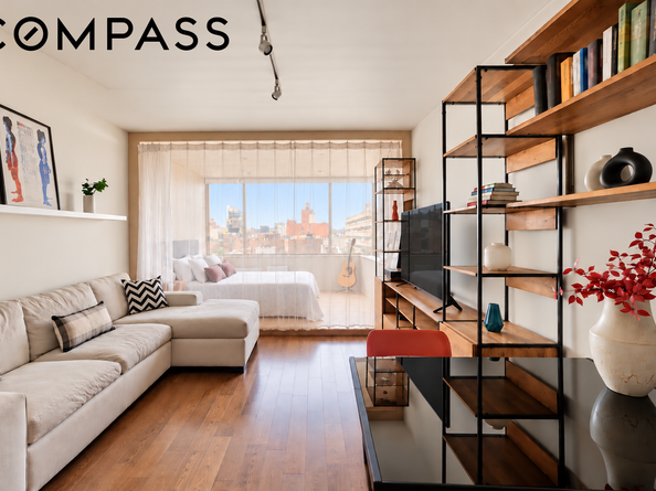 393 West 49th Street 6H, New York NY 10019