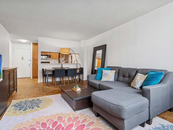 2 South End Avenue 8F, New York NY 10280
