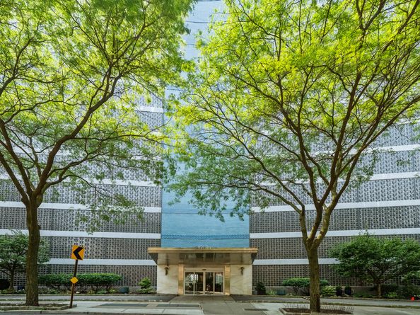 2400 Johnson Avenue 2F, Bronx NY 10463