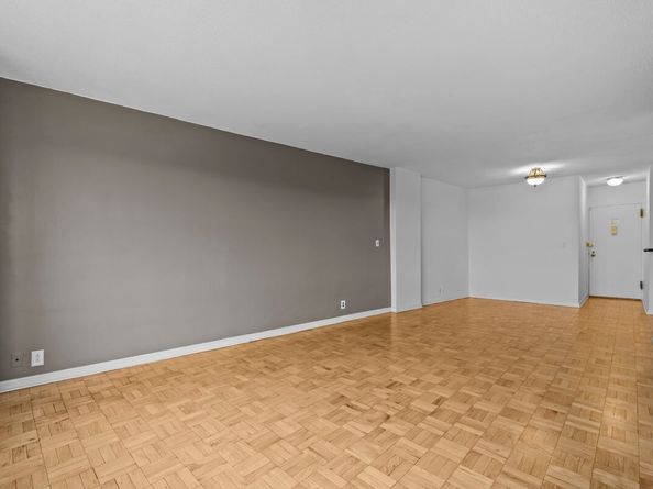 2400 Johnson Avenue 2F, Bronx NY 10463