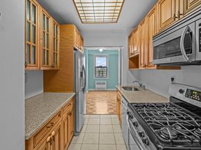 2400 Johnson Avenue 2F, Bronx NY 10463