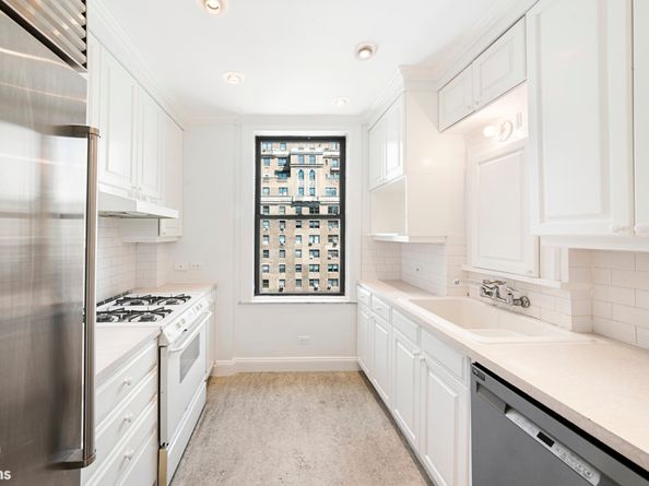 255 West End Avenue 12C, New York NY 10023