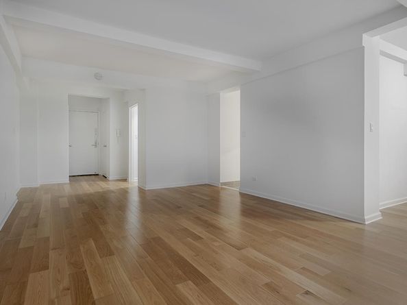 7 Lexington Avenue 1H, New York NY 10010