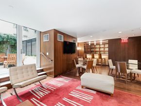 250 East 53rd Street 404, New York NY 10022