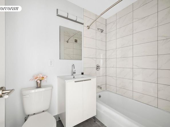 636 Washington Street 3B, New York NY 10014