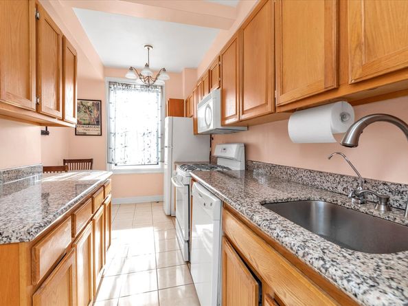 83-0 Talbot Street 6H, Queens NY 11415