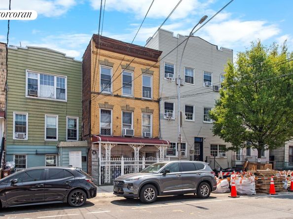 30-57 14th Street, Queens NY 11102