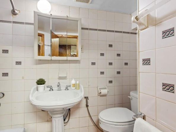 30-57 14th Street, Queens NY 11102