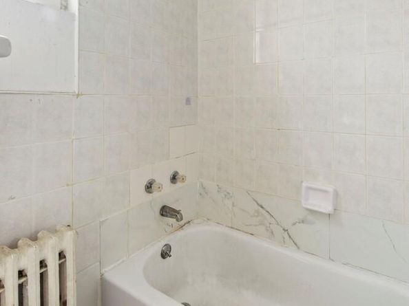 30-57 14th Street, Queens NY 11102