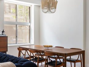 325 West 52nd Street TH, New York NY 10019