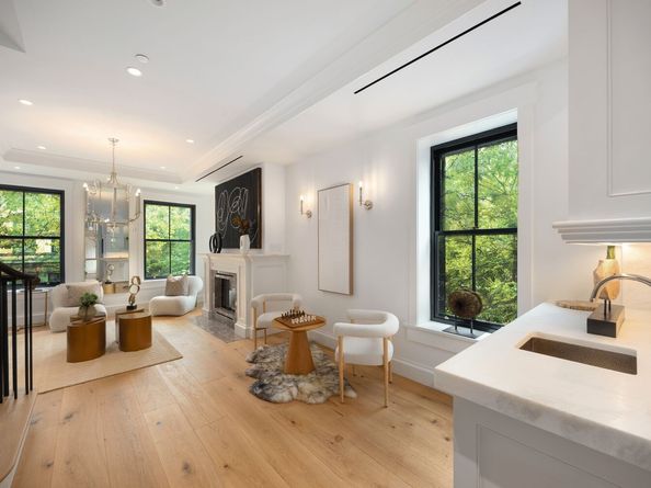 1341 Park Avenue, New York NY 10029