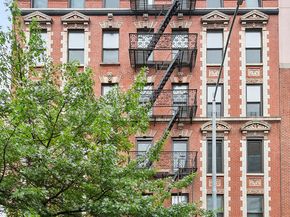 211 East 3rd Street 5R, New York NY 10009