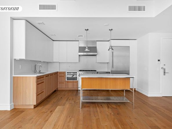 147 Hope Street 5C, Brooklyn NY 11211