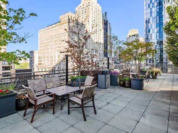 205 West 57th Street 9BBA, New York NY 10019