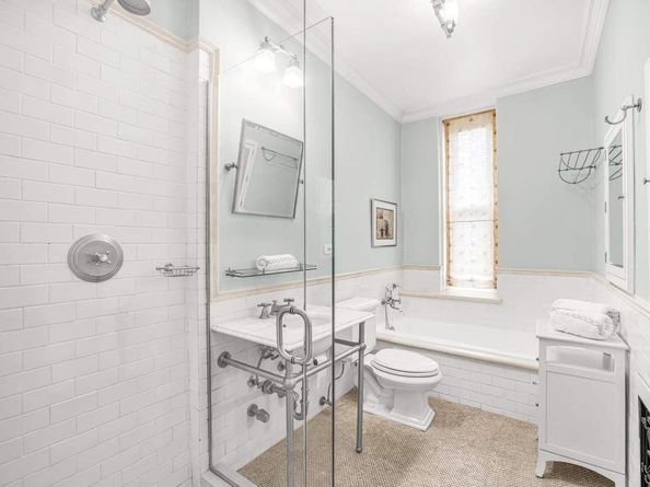 190 Riverside Drive 4C, New York NY 10024