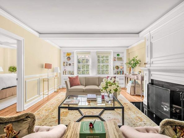 302 West 12th Street 2E, New York NY 10014