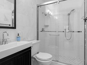 1065 Park Avenue 3A/B, New York NY 10128