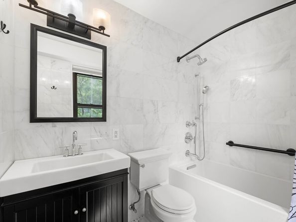 1065 Park Avenue 3A/B, New York NY 10128