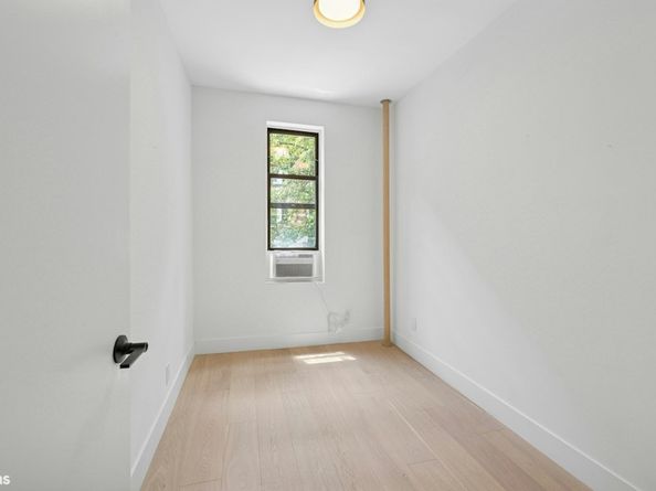 63 West 107th Street 24, New York NY 10025