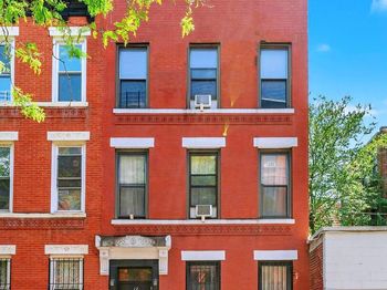 12 Sterling Place