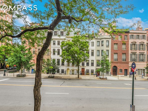 16 Sutton Place 2B, New York NY 10022