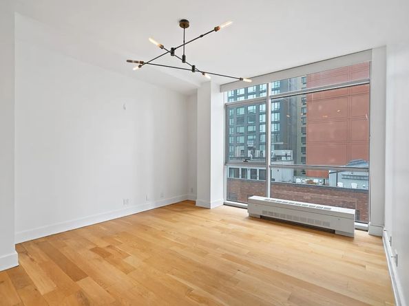 26-26 Jackson Avenue 603, Queens NY 11101