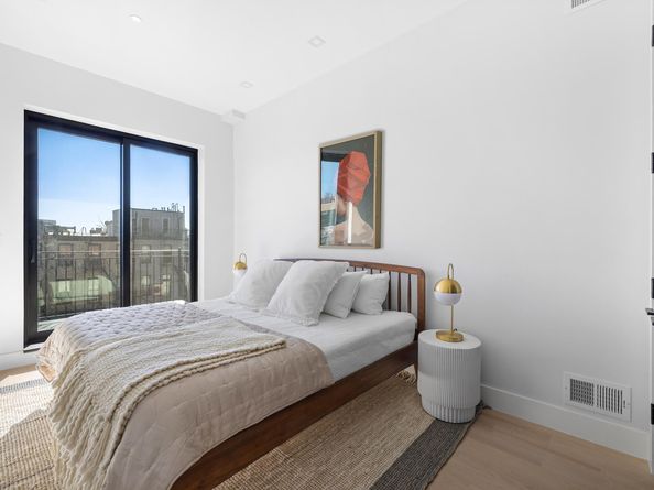 112 Luquer Street 2, Brooklyn NY 11231