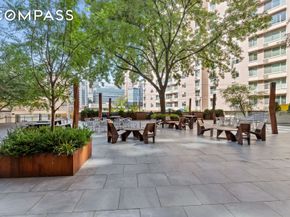551 Main Street 208, New York NY 10044