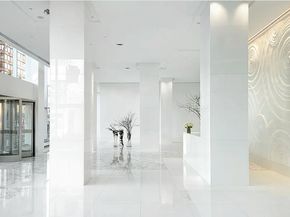 635 West 42nd Street 28D, New York NY 10036