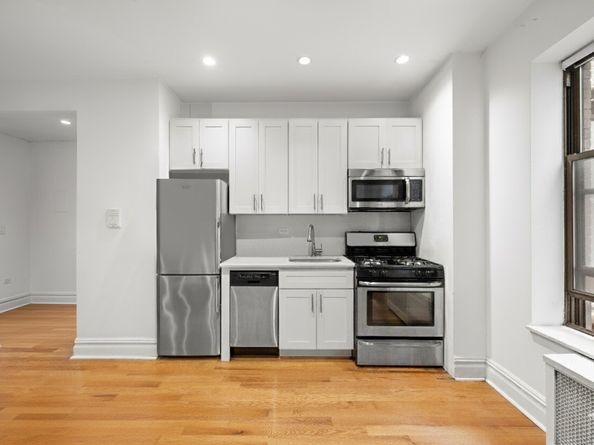 750 Riverside Drive 2B, New York NY 10031