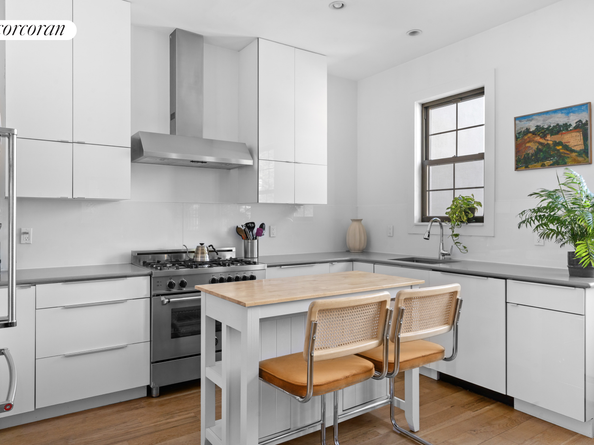 212 Franklin Street, Brooklyn NY 11222