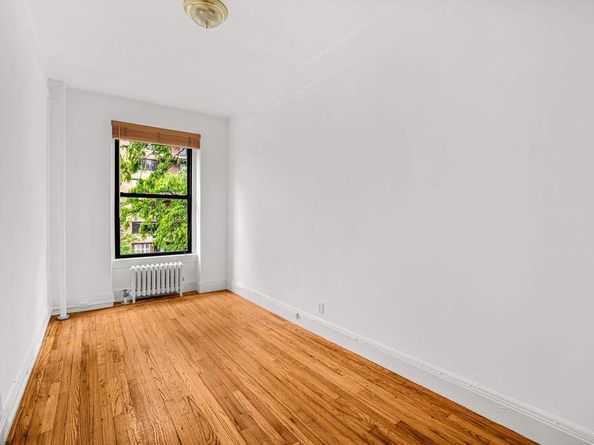 26 West 97th Street 3A, New York NY 10025