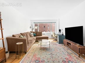 411 East 53rd Street 3B, New York NY 10022