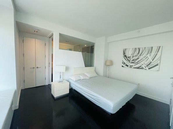 123 Washington Street 49H, New York NY 10006