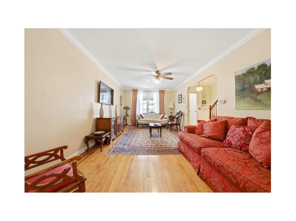 4425 Richardson Avenue, Bronx NY 10470