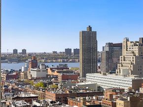 247 West 46th Street 1901, New York NY 10036