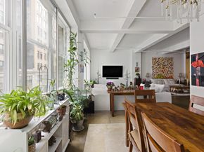 335 West 38th Street 3, New York NY 10018