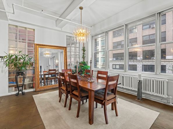 335 West 38th Street 3, New York NY 10018