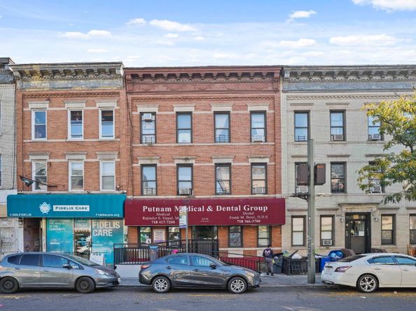 16-70 Putnam Avenue, Brooklyn NY 11238