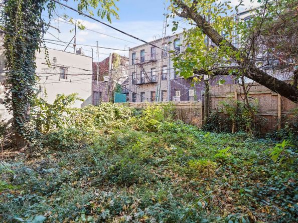 16-70 Putnam Avenue, Brooklyn NY 11238