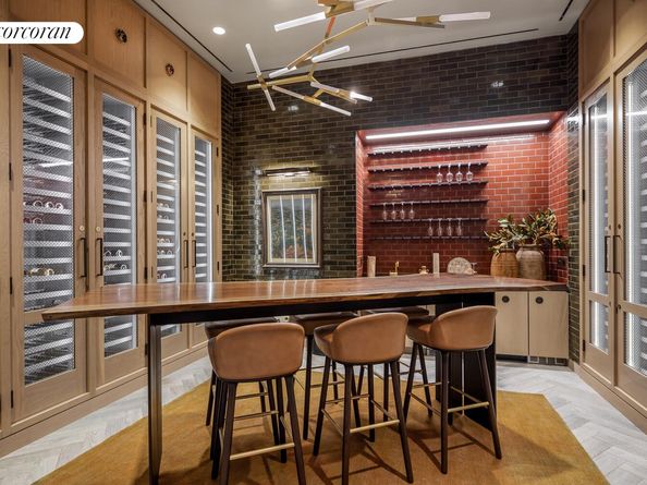 252 South Street 45F, New York NY 10002