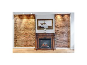 533 East 13th Street 1A, New York NY 10009