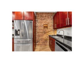 533 East 13th Street 1A, New York NY 10009