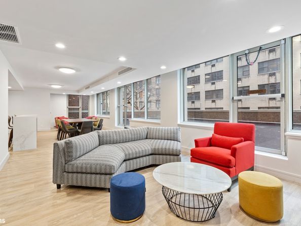333 East 45th Street 9F, New York NY 10017