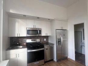 343 East 74th Street 34PHD, New York NY 10021